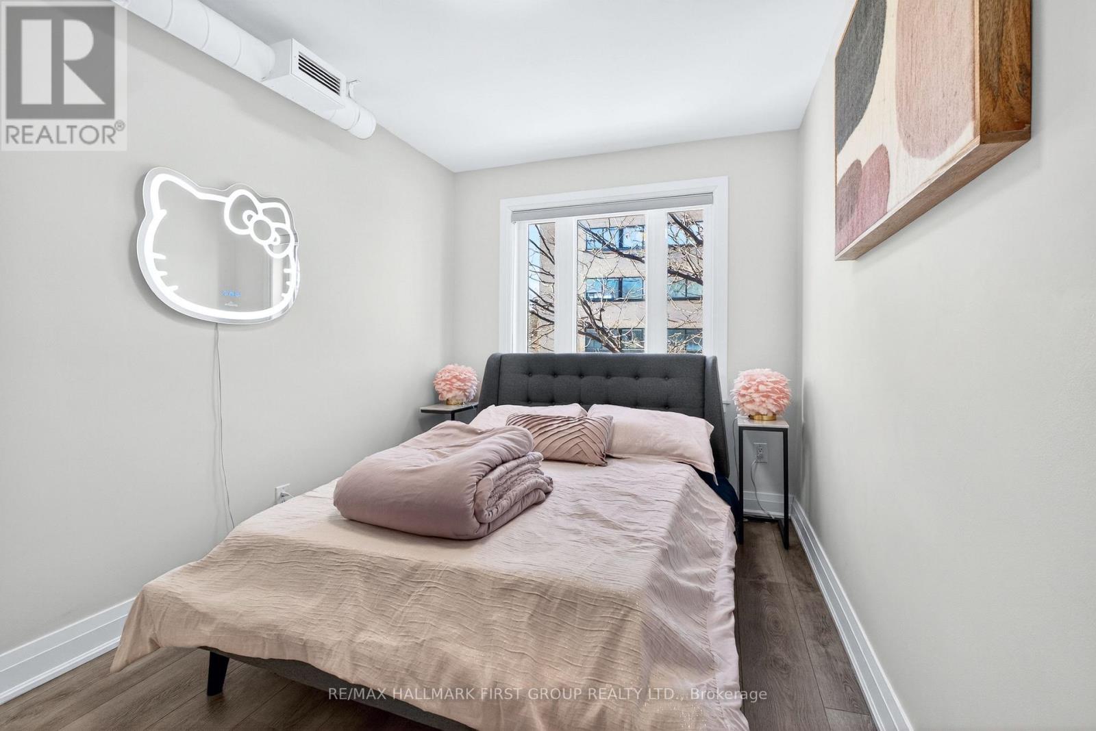 267 Lakeshore Road E, Mississauga, Ontario  L5G 1G8 - Photo 37 - W12772732