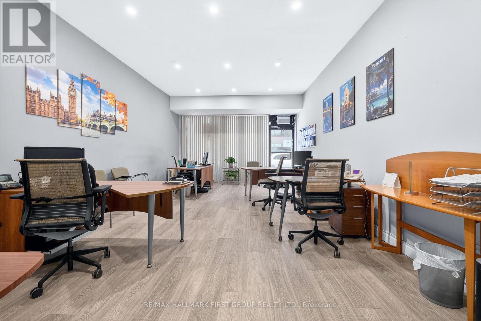 267 Lakeshore Road E, Mississauga, Ontario  L5G 1G8 - Photo 8 - W12772732