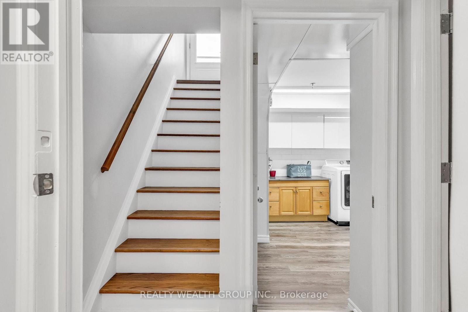 Basement - 771 Eversley Drive, Mississauga, Ontario  L5A 2E2 - Photo 11 - W12772750