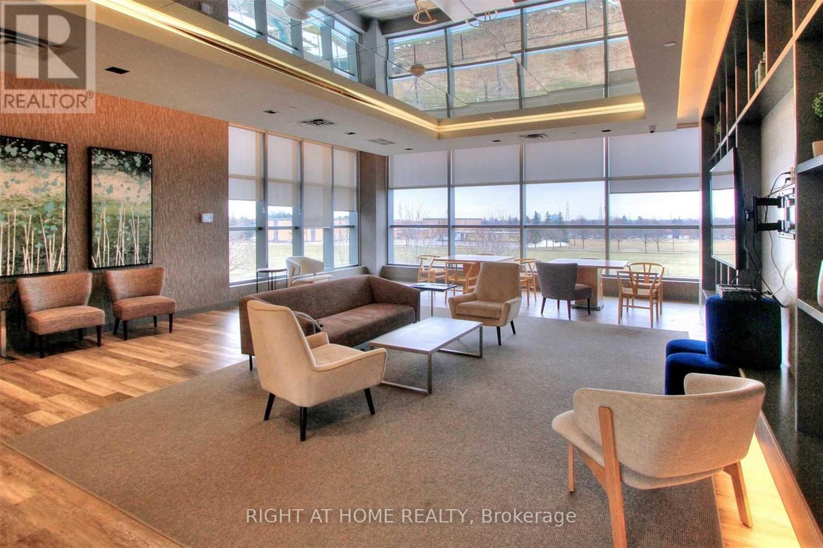 1803 - 4633 Glen Erin Drive, Mississauga, Ontario  L5M 0Y6 - Photo 35 - W12772770