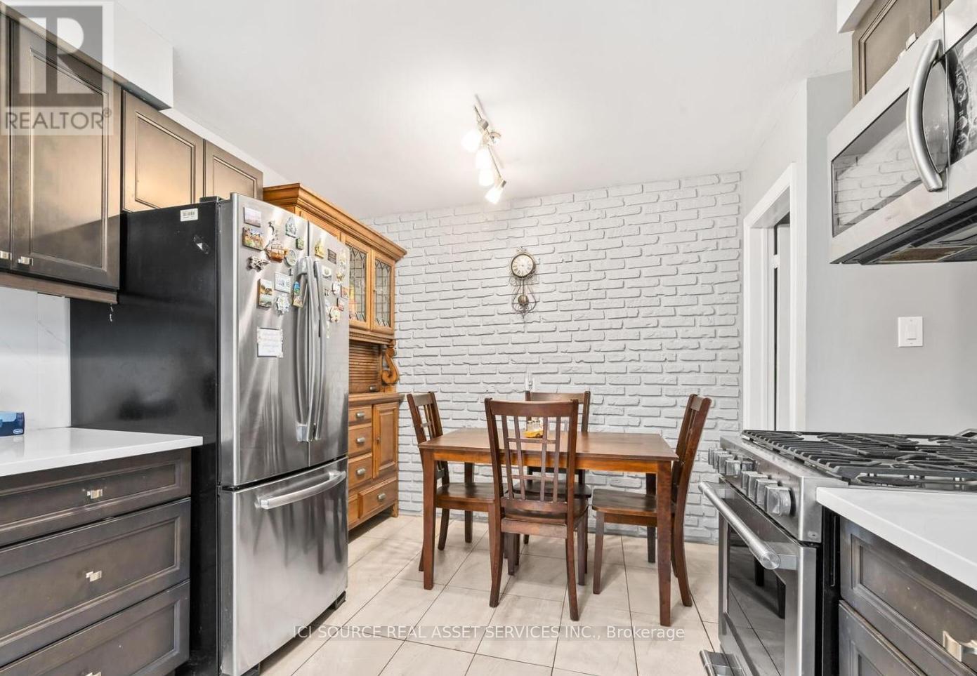 5 - 2377 Industrial Street, Burlington, Ontario  L7P 1A4 - Photo 11 - W12772810