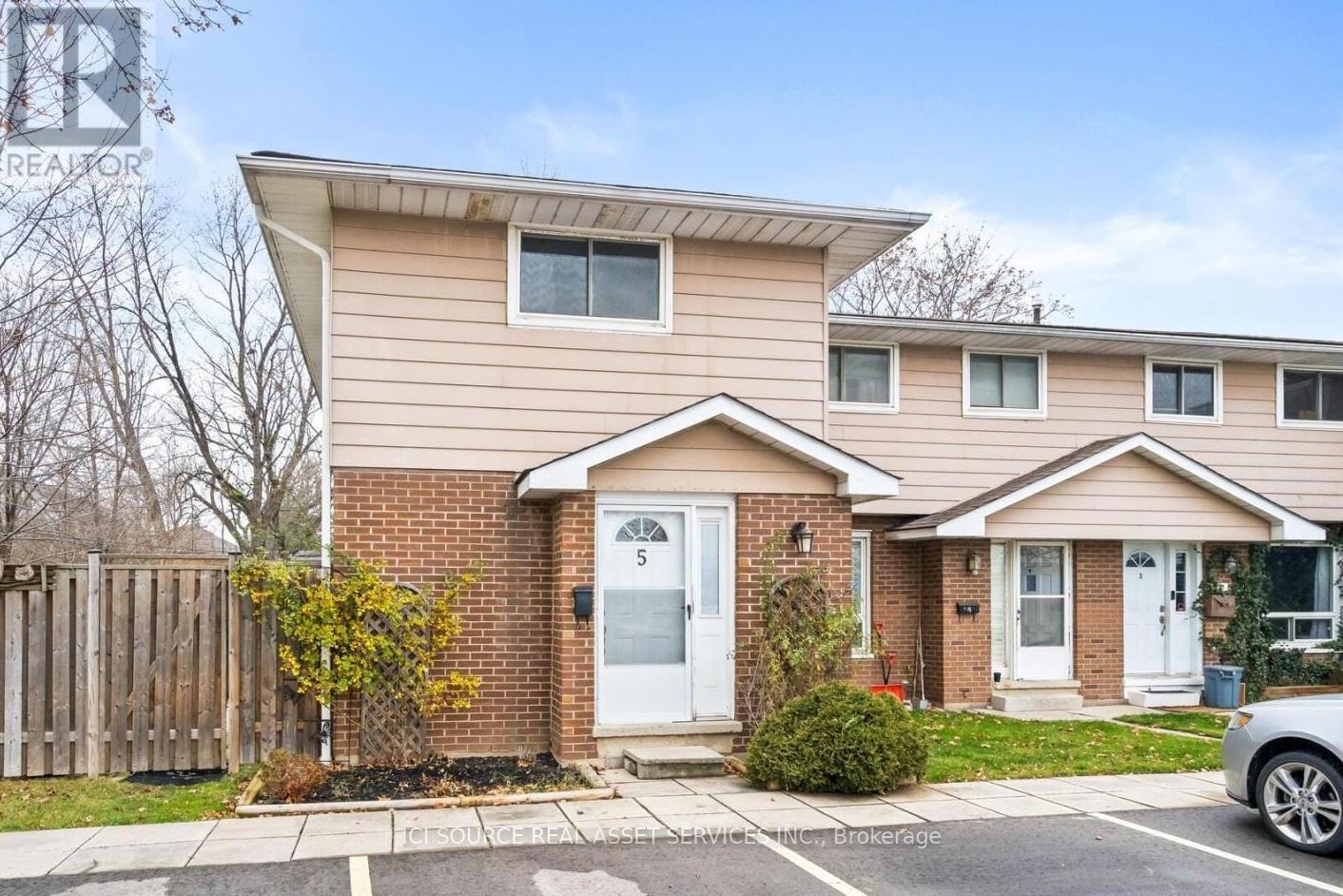 5 - 2377 Industrial Street, Burlington, Ontario  L7P 1A4 - Photo 2 - W12772810