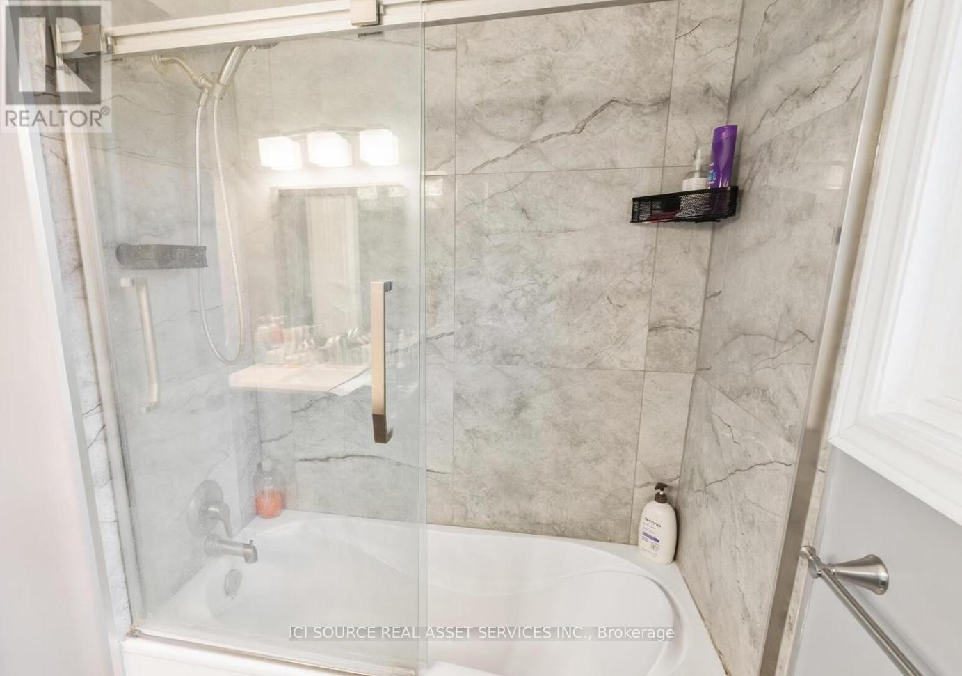 5 - 2377 Industrial Street, Burlington, Ontario  L7P 1A4 - Photo 22 - W12772810