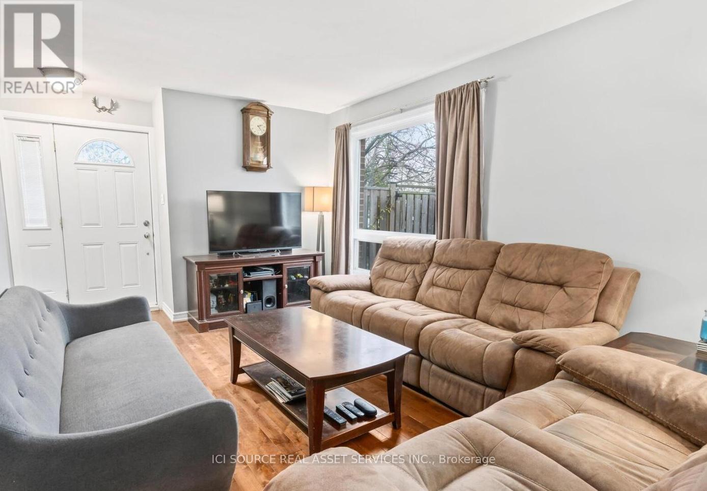 5 - 2377 Industrial Street, Burlington, Ontario  L7P 1A4 - Photo 4 - W12772810