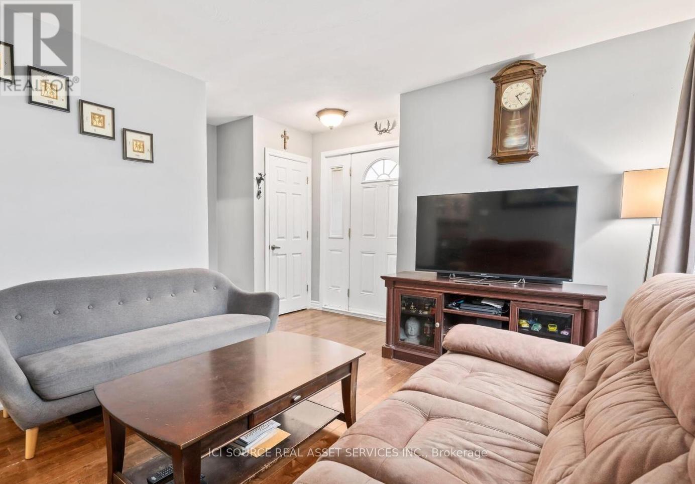 5 - 2377 Industrial Street, Burlington, Ontario  L7P 1A4 - Photo 5 - W12772810