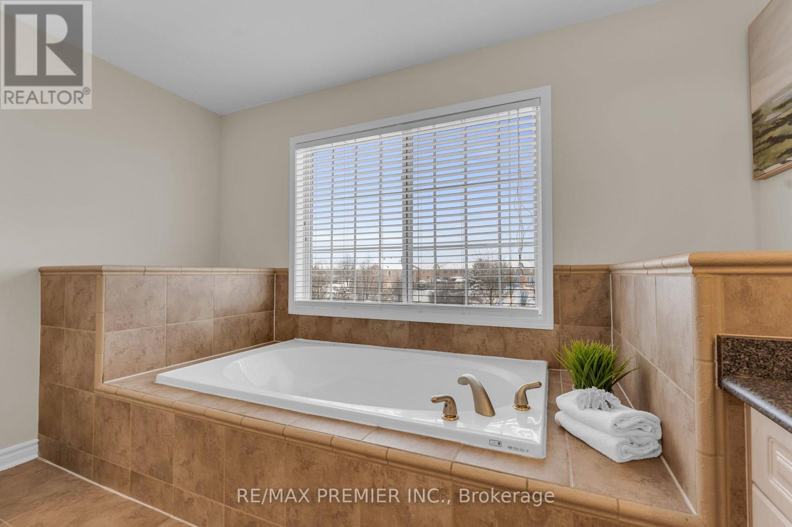 10 Pali Drive, Brampton, Ontario  L6P 1G3 - Photo 21 - W12772848