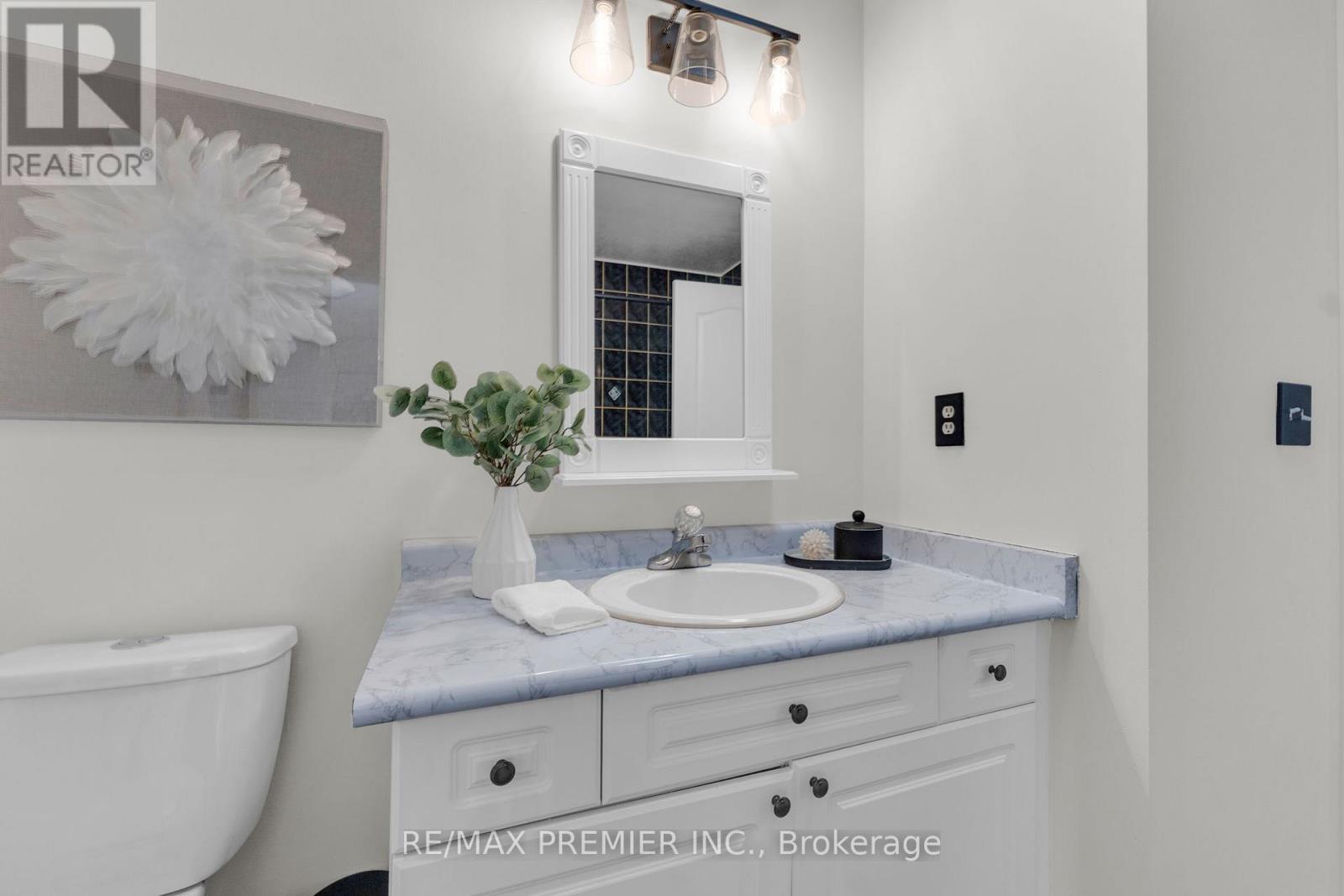 10 Pali Drive, Brampton, Ontario  L6P 1G3 - Photo 24 - W12772848