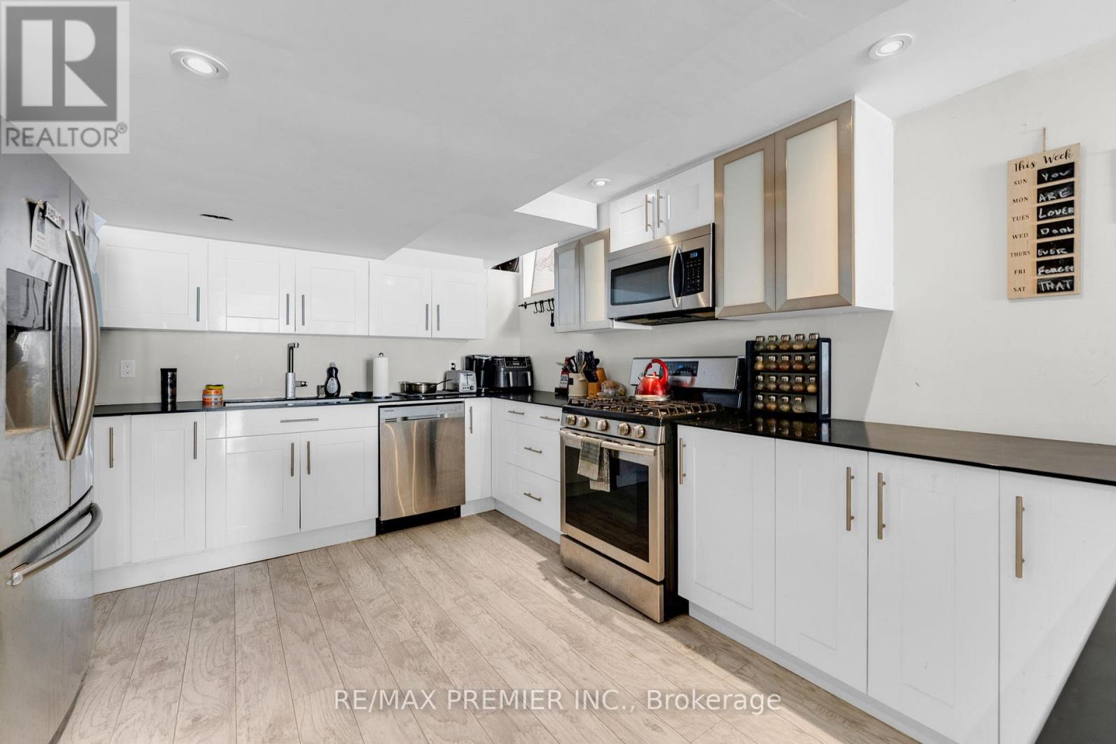 10 Pali Drive, Brampton, Ontario  L6P 1G3 - Photo 36 - W12772848