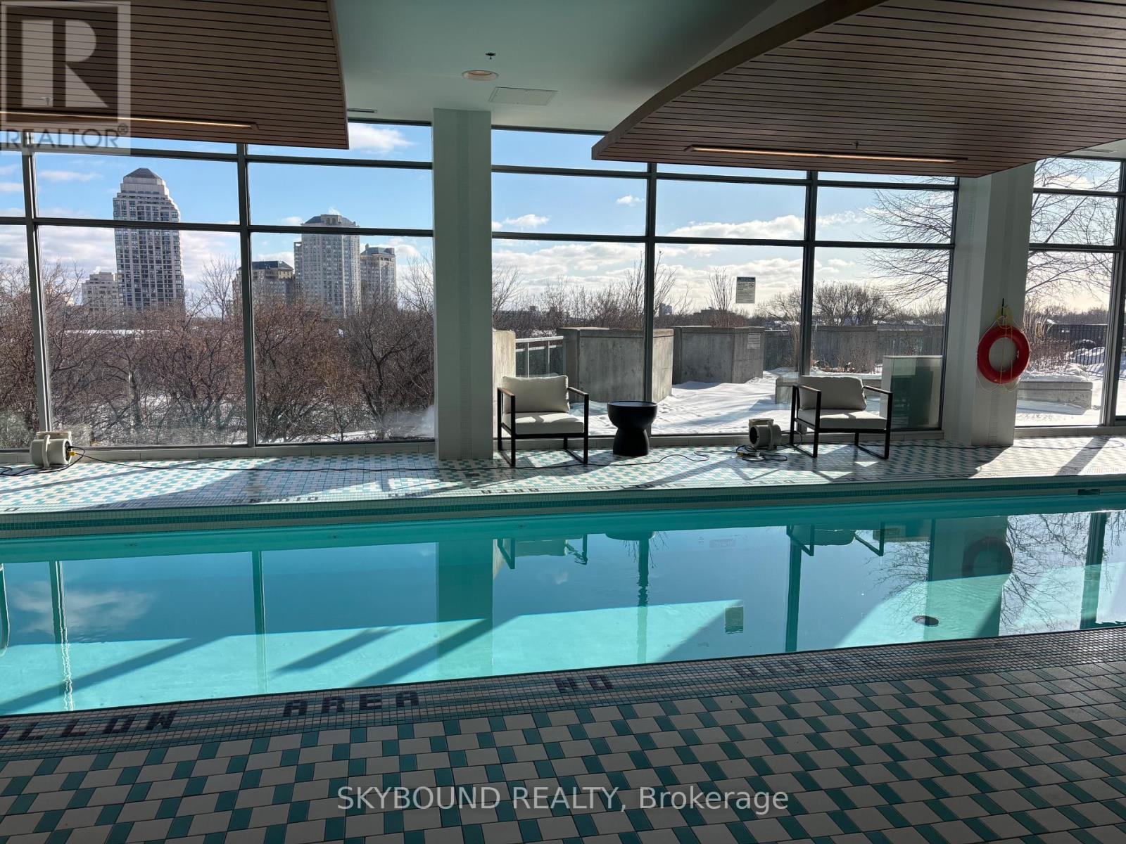 2723 - 165 Legion Road N, Toronto, Ontario  M8Y 0B3 - Photo 39 - W12772890