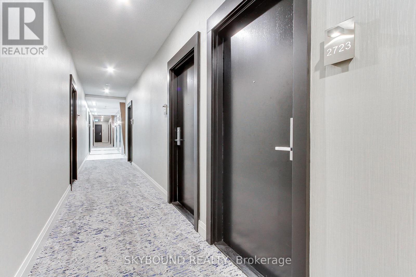 2723 - 165 Legion Road N, Toronto, Ontario  M8Y 0B3 - Photo 7 - W12772890