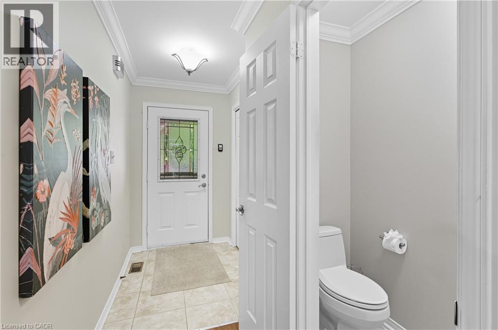 5555 Prince William Drive Unit# 8, Burlington, Ontario  L7L 6P2 - Photo 7 - 40775406