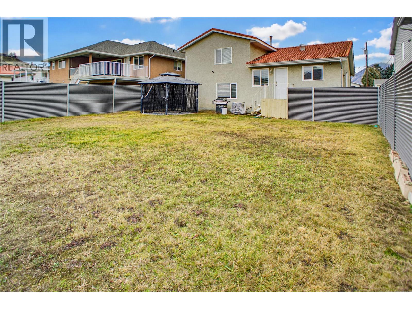 1133 13th Street, Kamloops, British Columbia  V2B 8K4 - Photo 33 - 10371302