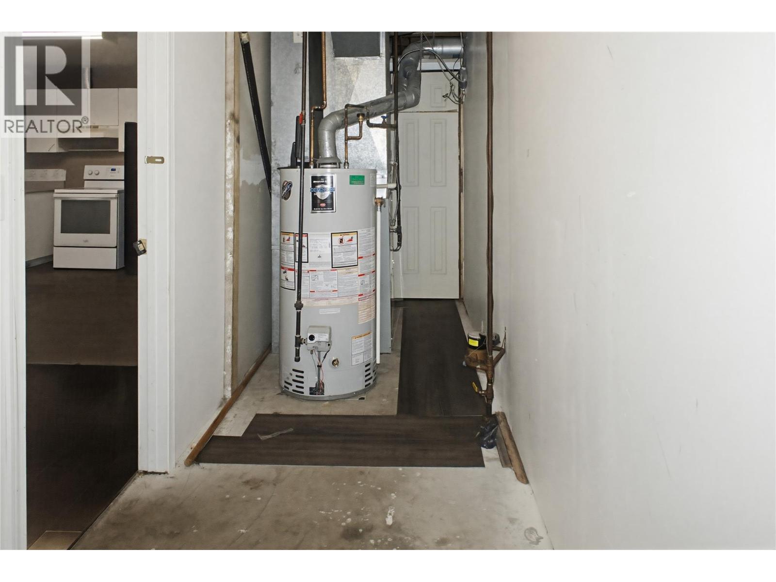 1133 13th Street, Kamloops, British Columbia  V2B 8K4 - Photo 29 - 10371302