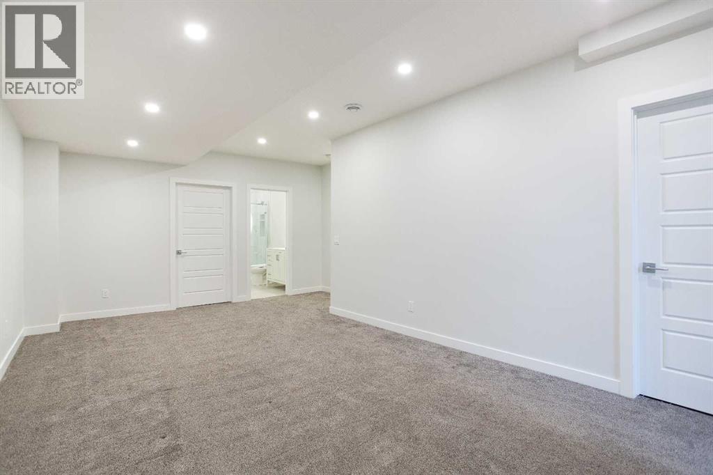 16 Creekstone Drive Sw, Calgary, Alberta  T2X 4Z5 - Photo 29 - A2281800