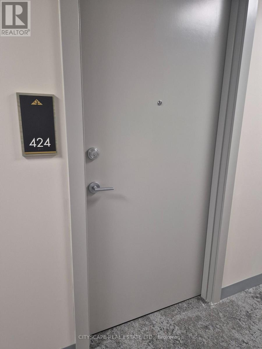 424 - 1100 Lackner Place, Kitchener, Ontario  N2A 0M1 - Photo 2 - X12772710