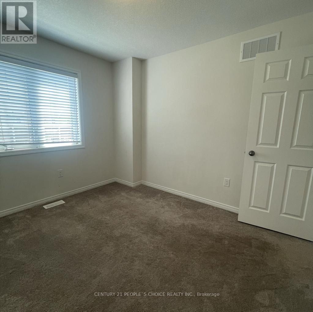 40 Butcher Crescent, Brantford, Ontario  N3T 0P3 - Photo 12 - X12772714