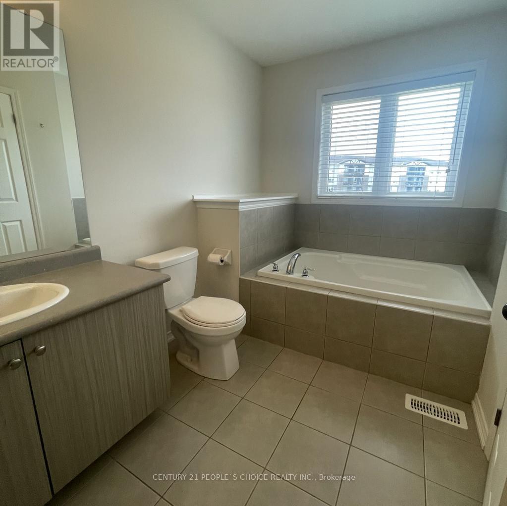 40 Butcher Crescent, Brantford, Ontario  N3T 0P3 - Photo 16 - X12772714