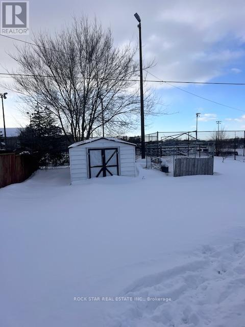 73 Oakwood Street, Port Colborne, Ontario  L3K 5G1 - Photo 17 - X12772726