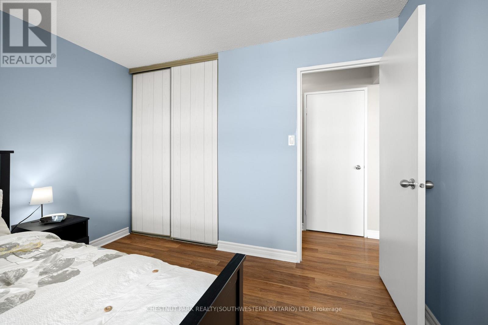 1005 - 225 Harvard Place, Waterloo, Ontario  N2J 4H4 - Photo 12 - X12772796