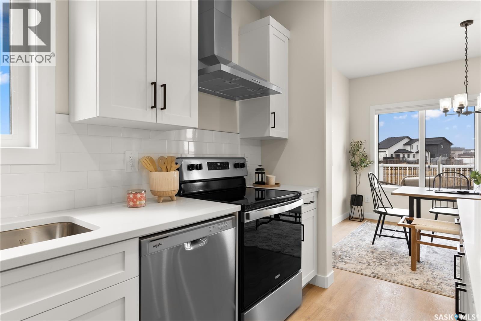 327 Asokan Bend, Saskatoon, Saskatchewan  S7V 1V7 - Photo 4 - SK028167