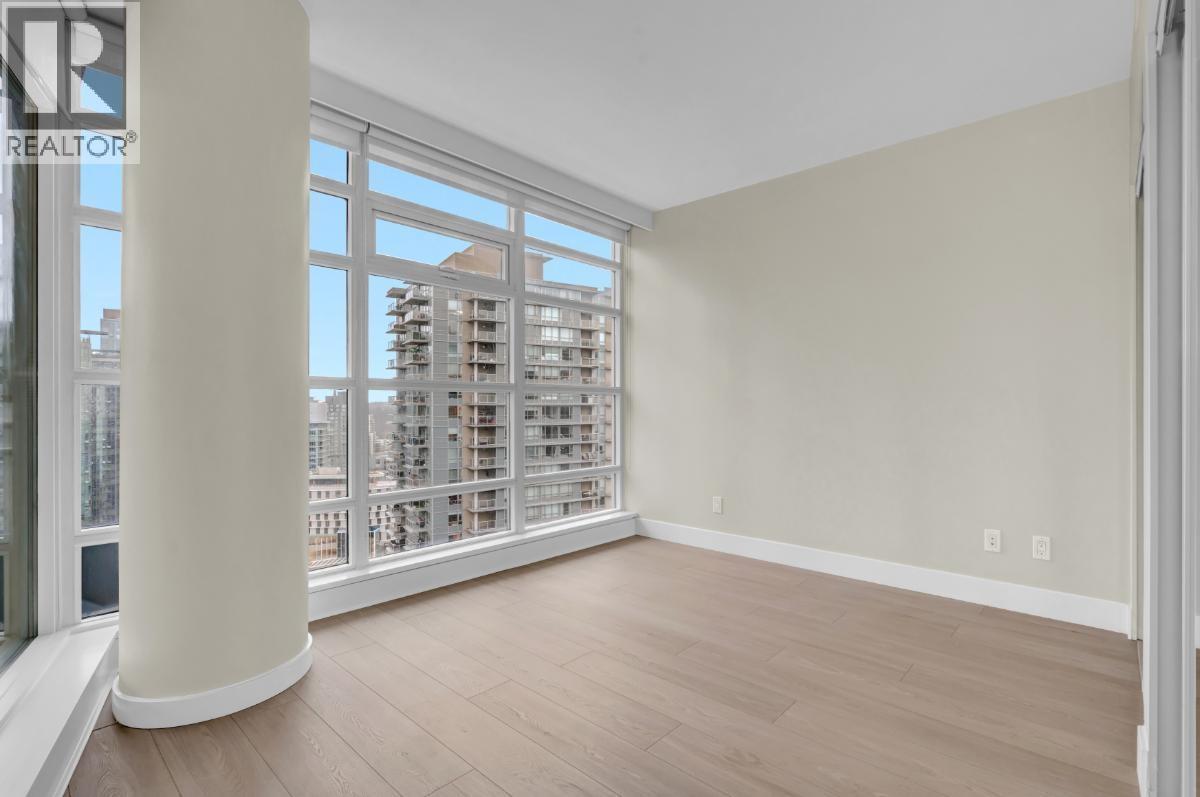 Listing Picture 21 of 26 : 2305 1205 W HASTINGS STREET, Vancouver / 溫哥華 - 魯藝地產 Yvonne Lu Group - MLS Medallion Club Member