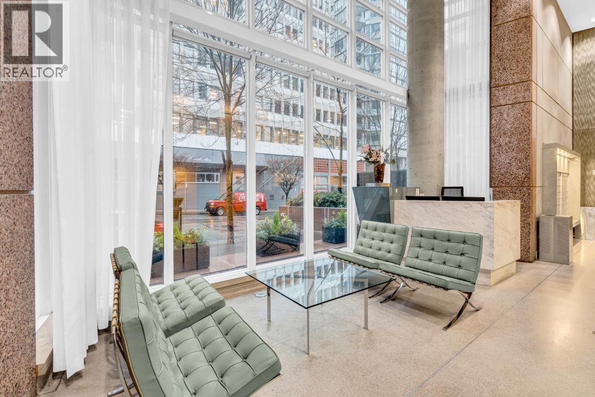 Listing Picture 3 of 26 : 2305 1205 W HASTINGS STREET, Vancouver / 溫哥華 - 魯藝地產 Yvonne Lu Group - MLS Medallion Club Member