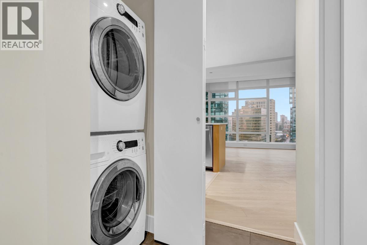 Listing Picture 9 of 26 : 2305 1205 W HASTINGS STREET, Vancouver / 溫哥華 - 魯藝地產 Yvonne Lu Group - MLS Medallion Club Member