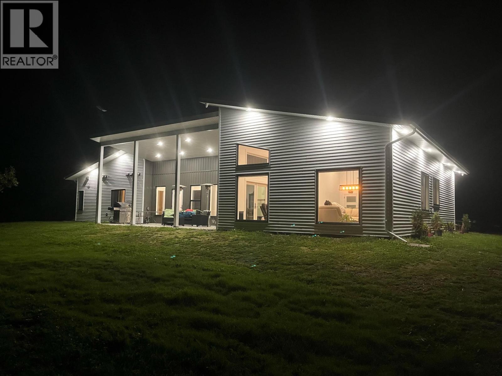 11900 Six Mile Lake Road, Prince George, British Columbia  V2N 6V4 - Photo 10 - R3088017