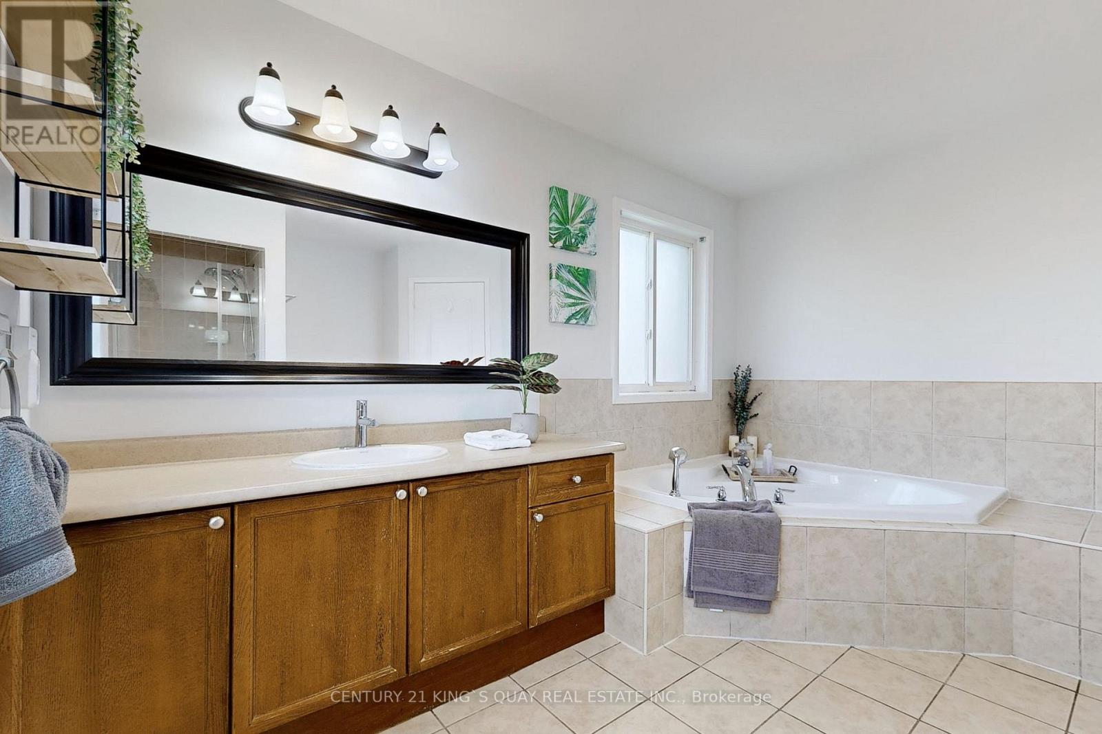 1418 Livesey Drive, Oshawa, Ontario  L1K 0G9 - Photo 17 - E12763470