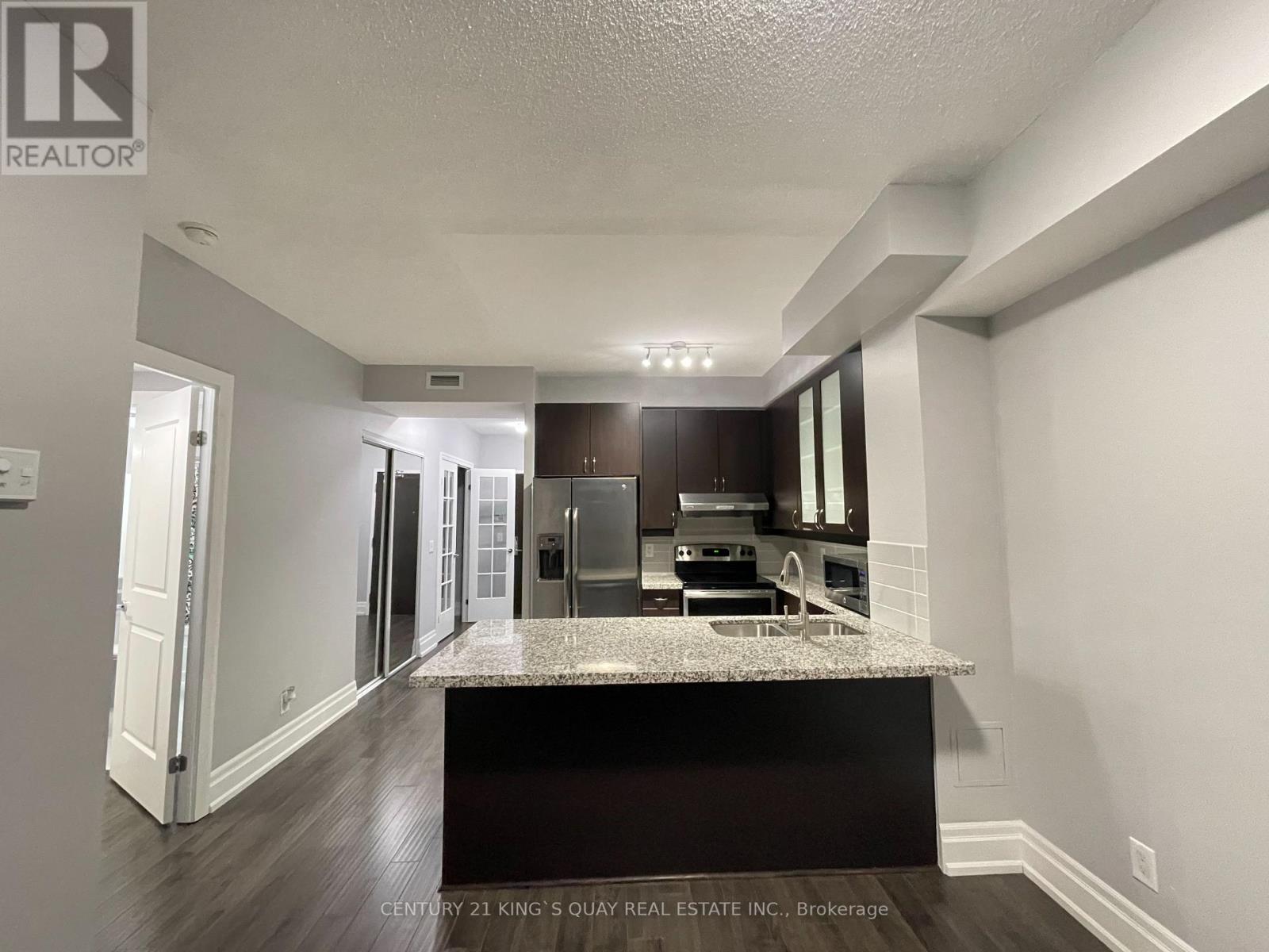 203 - 57 Upper Duke Crescent, Markham, Ontario  L6G 0B9 - Photo 5 - N12766098