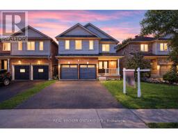 126 MOWAT CRESCENT, Halton Hills, Ontario