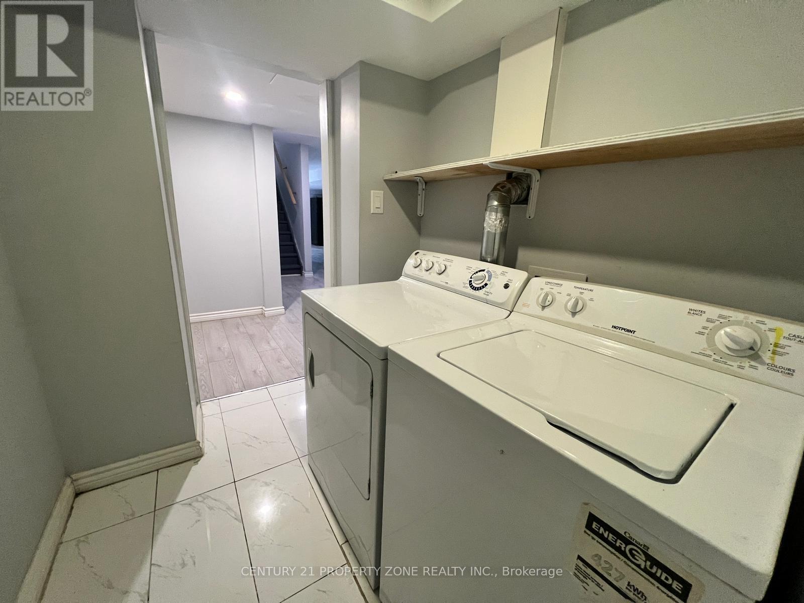 16 Cottontail Road, Brampton (Fletcher's Meadow), Ontario  L7A 3R3 - Photo 24 - W12738514