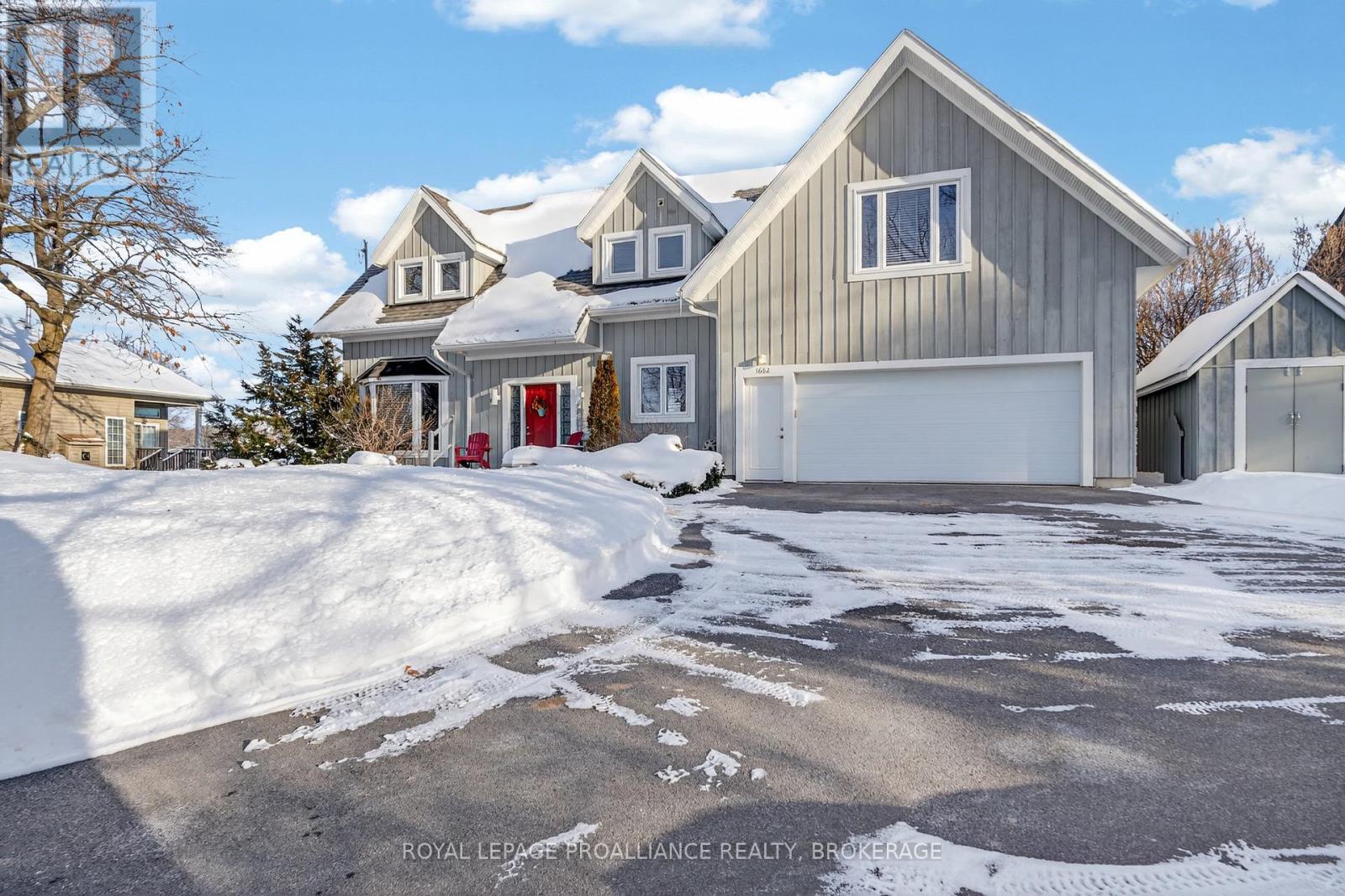 1682 JACKSON BOULEVARD, Kingston, Ontario