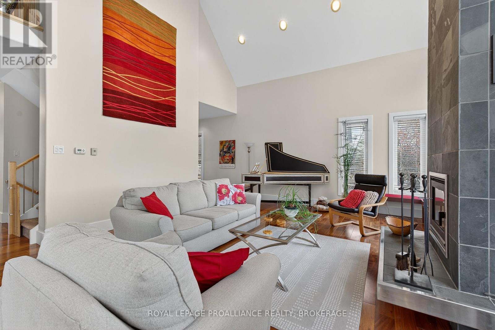 1682 Jackson Boulevard, Kingston, Ontario  K7L 4V1 - Photo 11 - X12695724