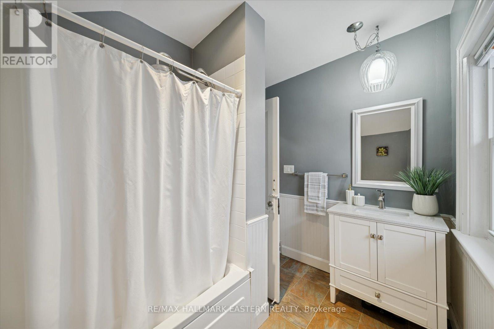 84 Cadillac Avenue S, Oshawa, Ontario  L1H 5Z2 - Photo 25 - E12772936