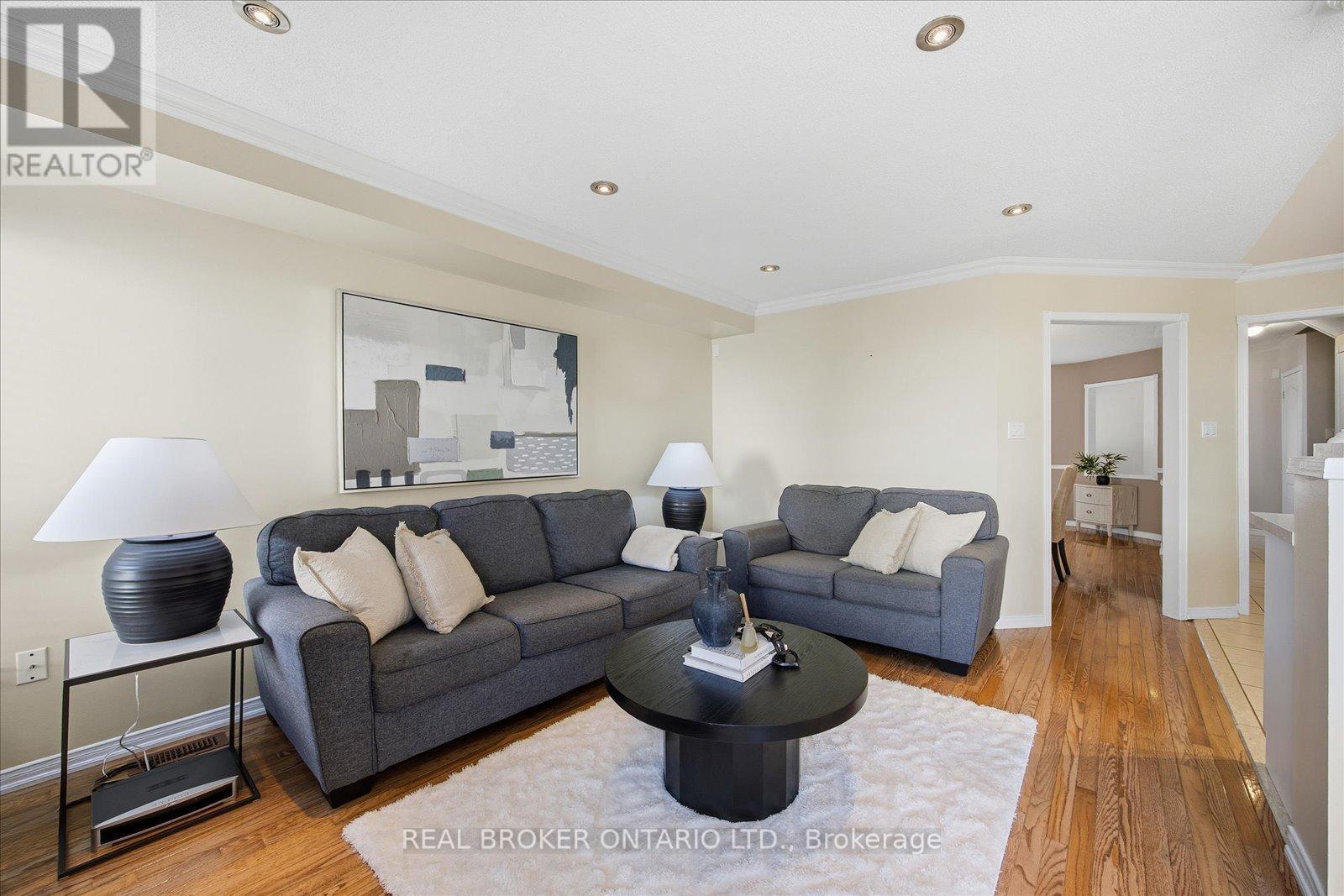 61 Aster Crescent, Whitby, Ontario  L1M 1J8 - Photo 18 - E12772938