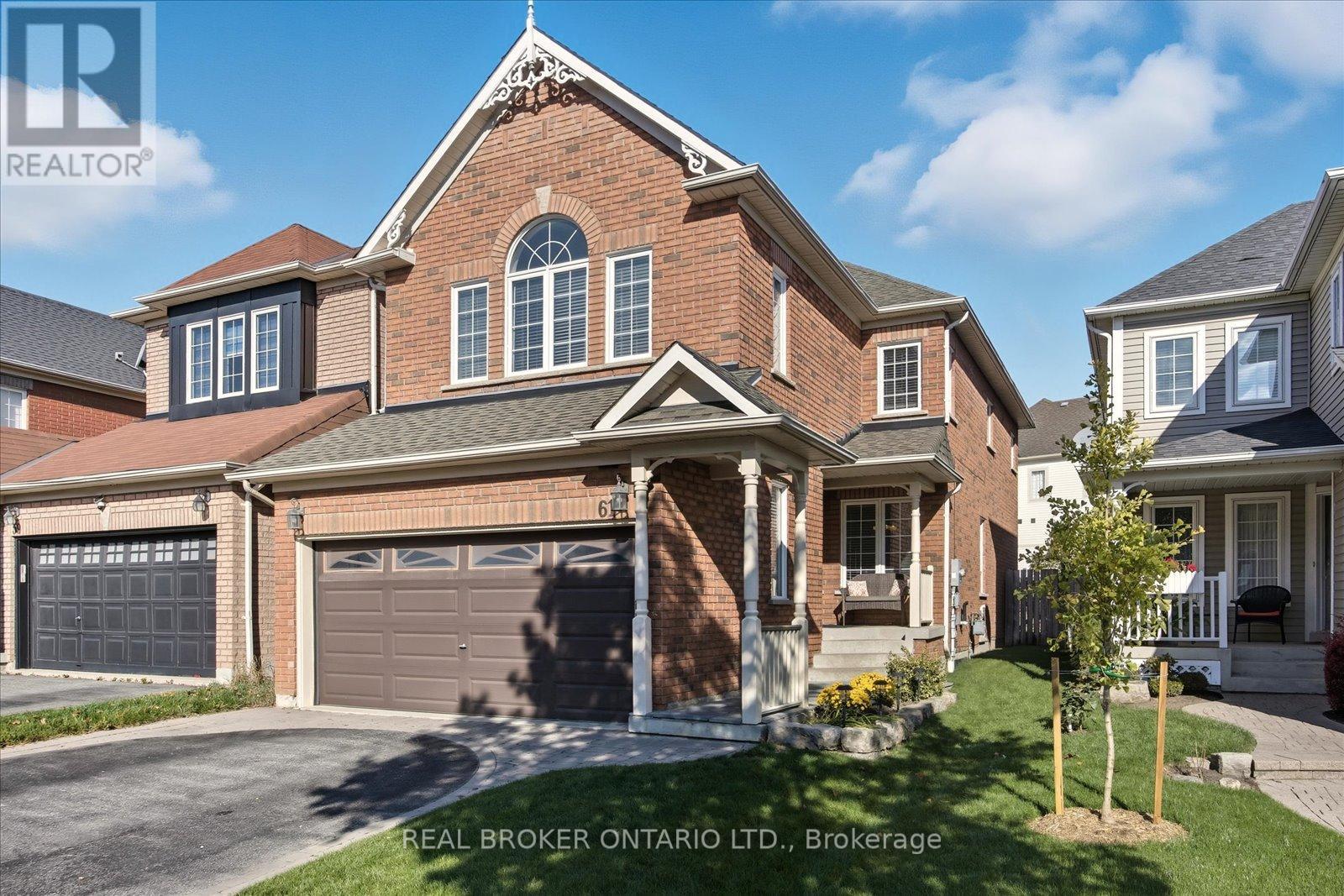 61 Aster Crescent, Whitby, Ontario  L1M 1J8 - Photo 2 - E12772938