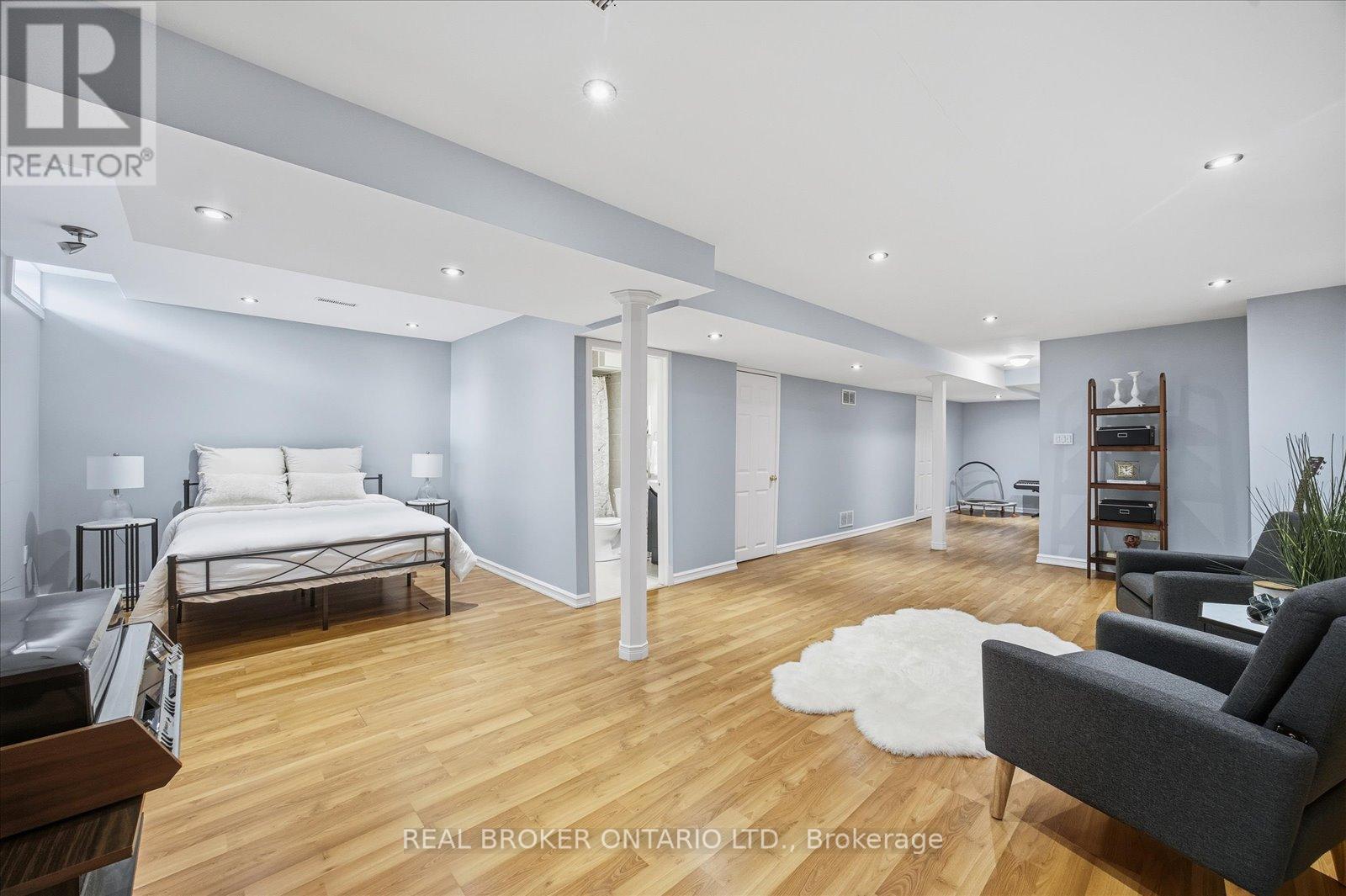 61 Aster Crescent, Whitby, Ontario  L1M 1J8 - Photo 37 - E12772938