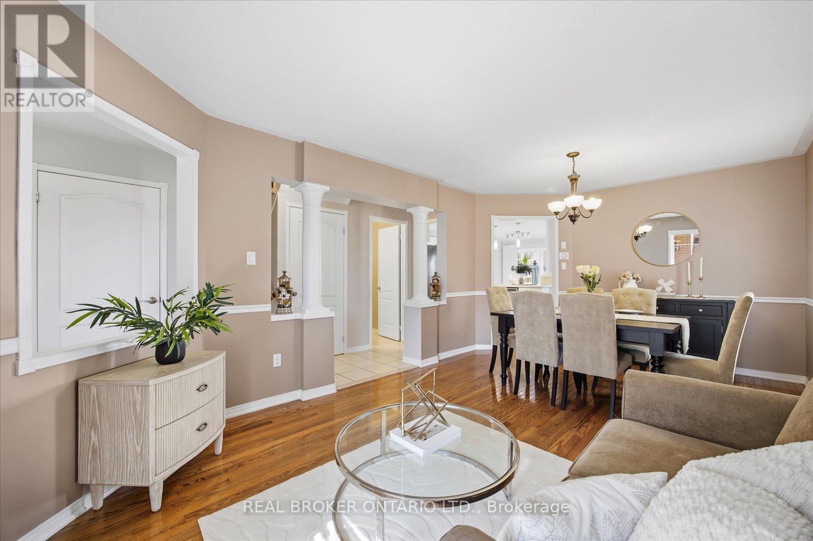 61 Aster Crescent, Whitby, Ontario  L1M 1J8 - Photo 5 - E12772938