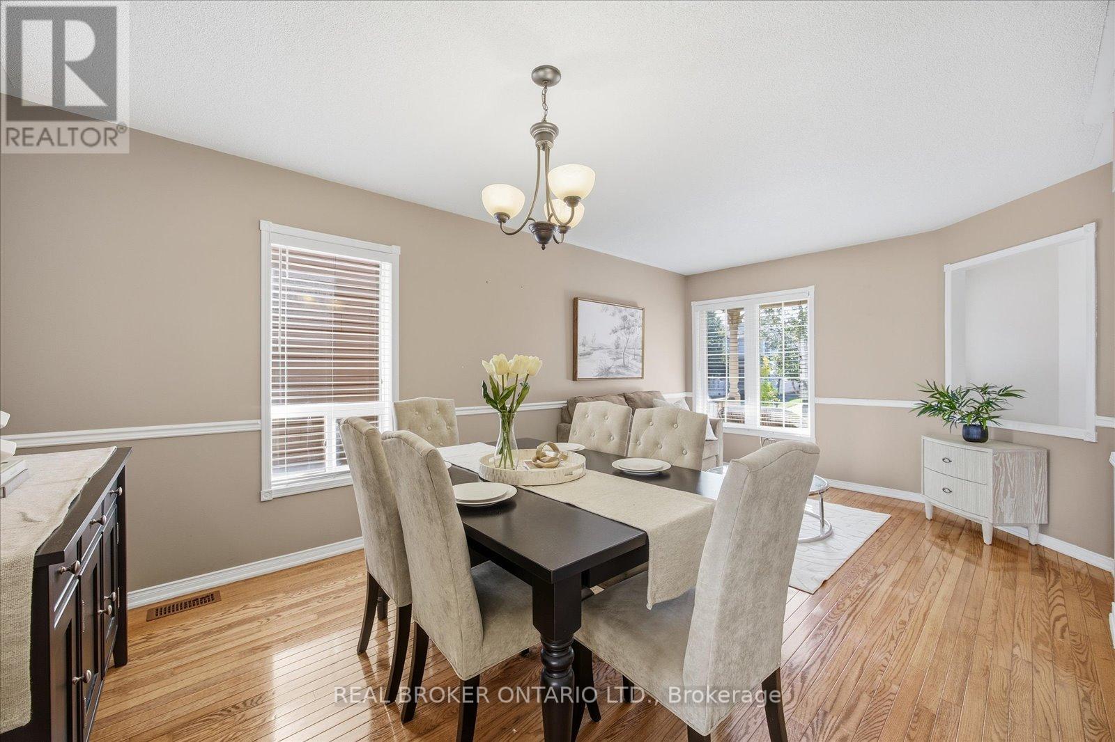 61 Aster Crescent, Whitby, Ontario  L1M 1J8 - Photo 7 - E12772938