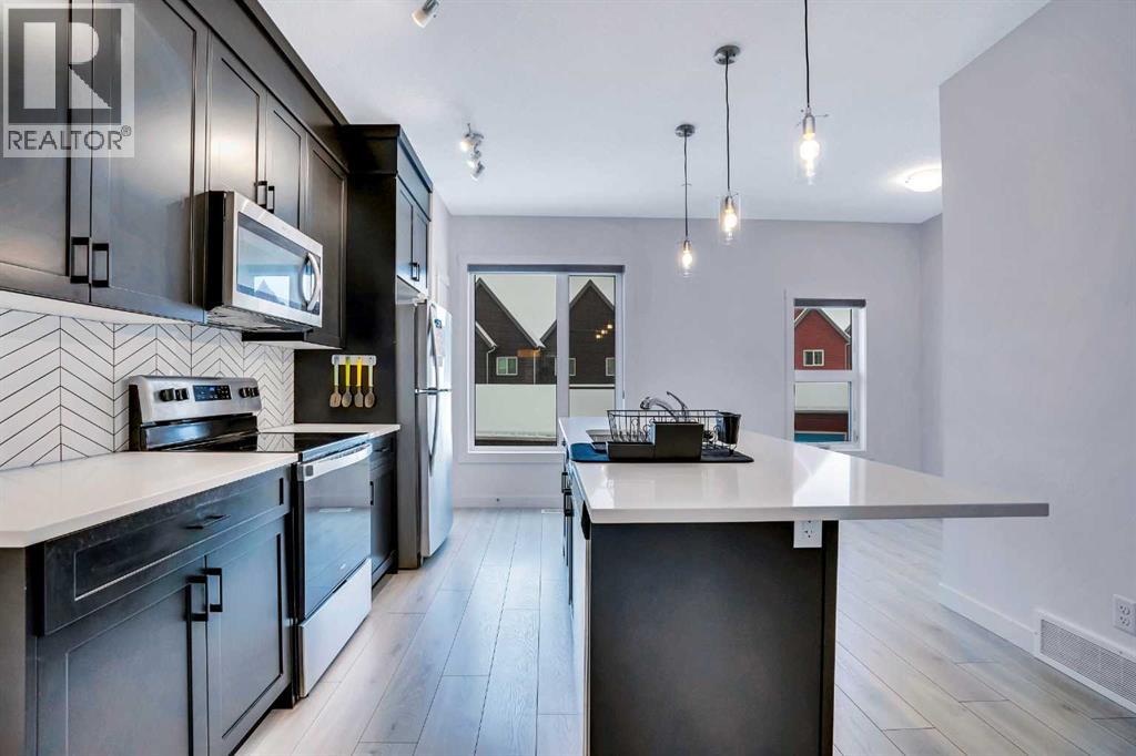 160 Livingston Common Ne, Calgary, Alberta  T3P 1K1 - Photo 11 - A2276980