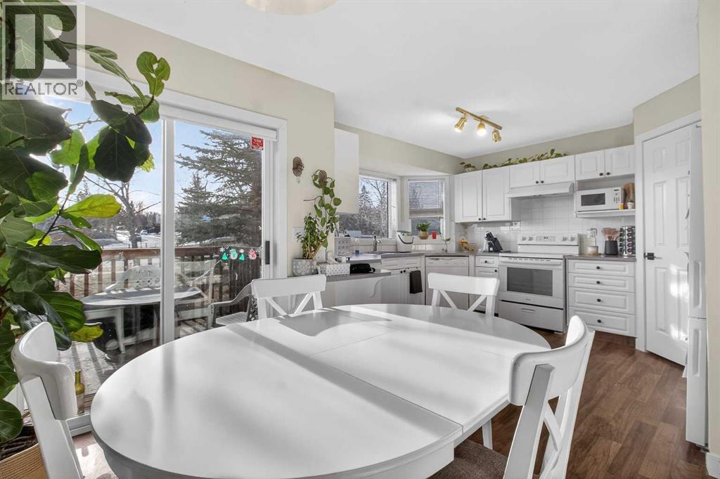 41 Sandarac Villas Nw, Calgary, Alberta  T3K 5B4 - Photo 8 - A2280756