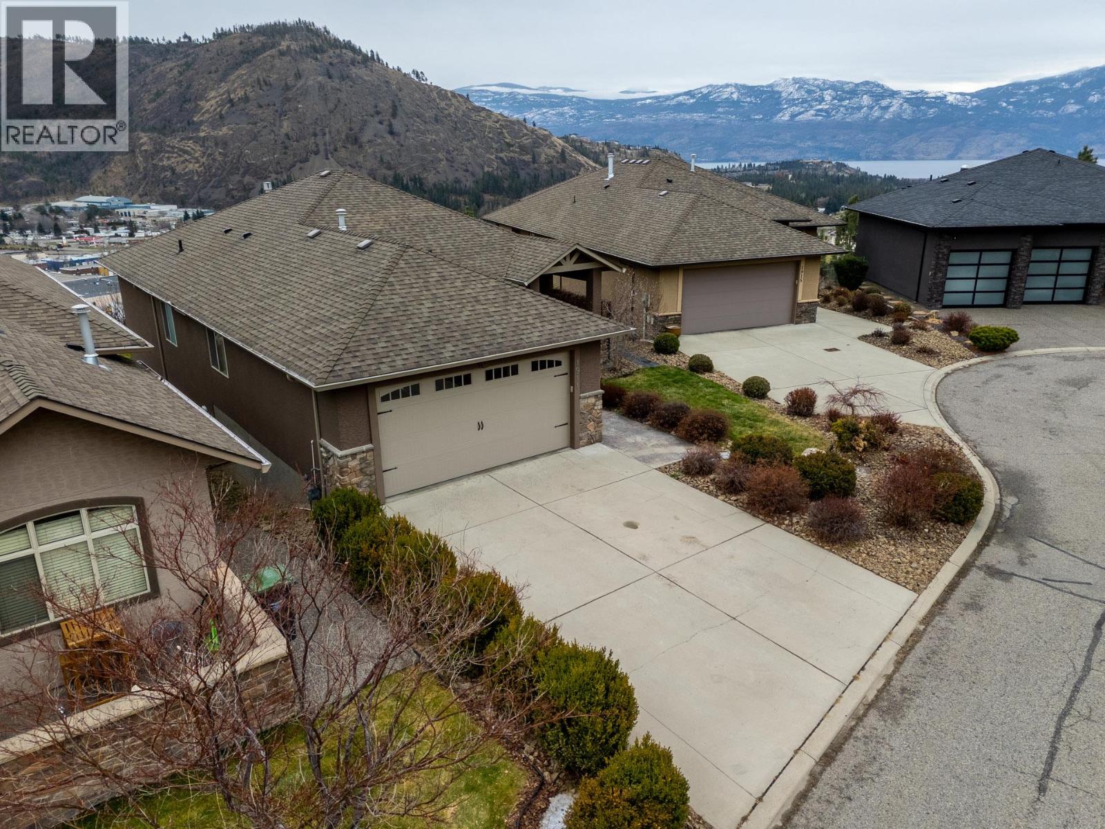 1911 Cornerstone Drive West Kelowna Photo 2