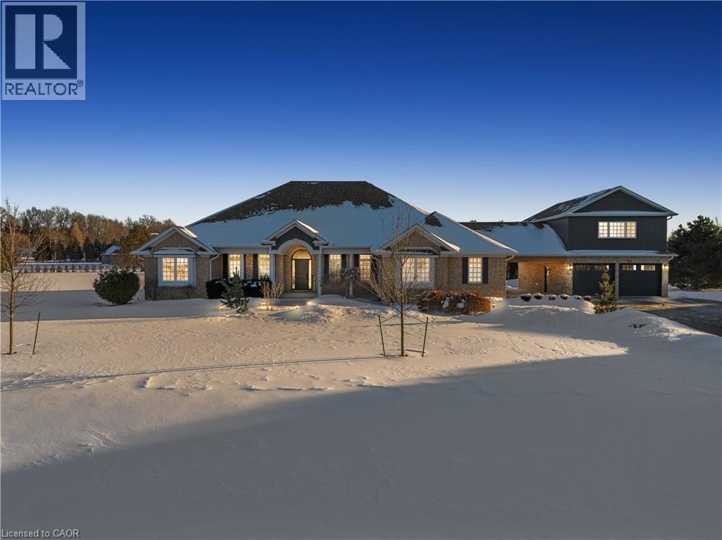 2 Cloverlea Crescent, St. George, Ontario  N0E 1N0 - Photo 2 - 40803868