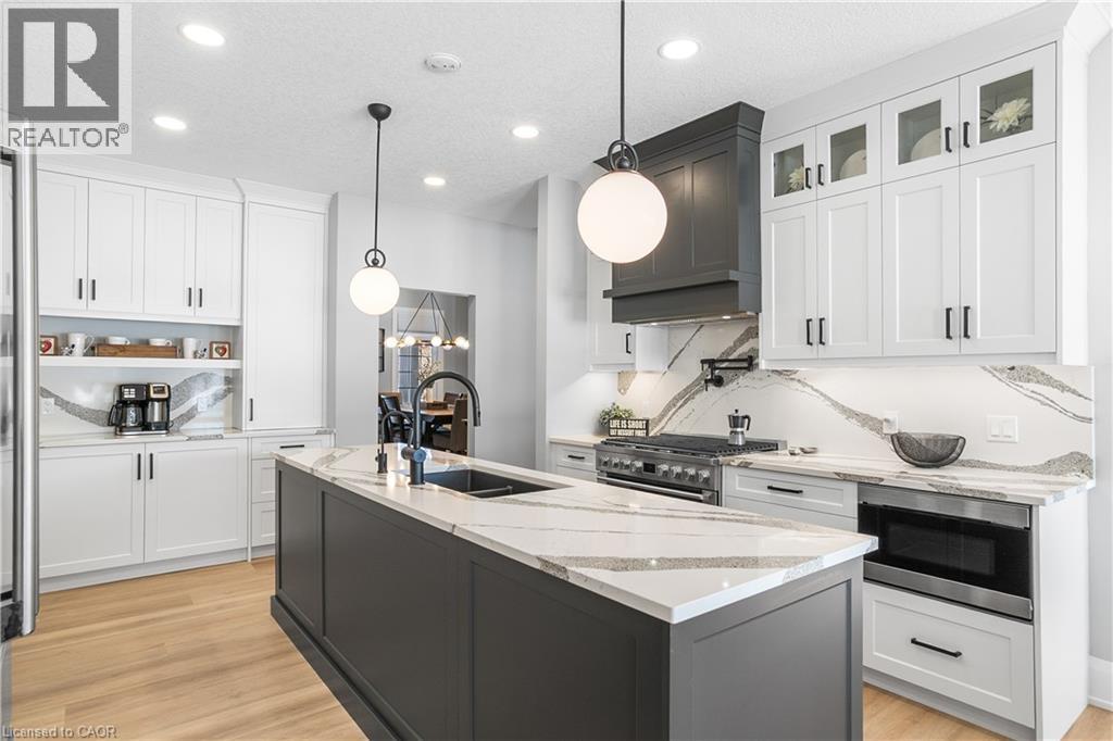 2 Cloverlea Crescent, St. George, Ontario  N0E 1N0 - Photo 14 - 40803868