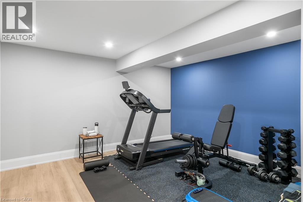 2 Cloverlea Crescent, St. George, Ontario  N0E 1N0 - Photo 37 - 40803868