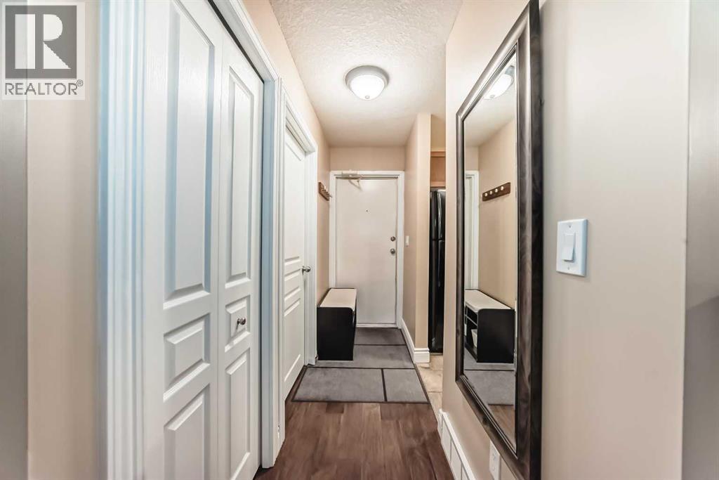 169, 79 Glamis Green Sw, Calgary, Alberta  T3E 6T9 - Photo 10 - A2283821