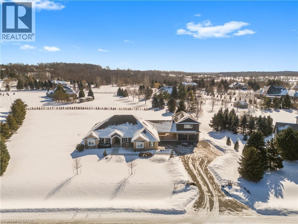 2 Cloverlea Crescent, St. George, Ontario  N0E 1N0 - Photo 50 - 40803868