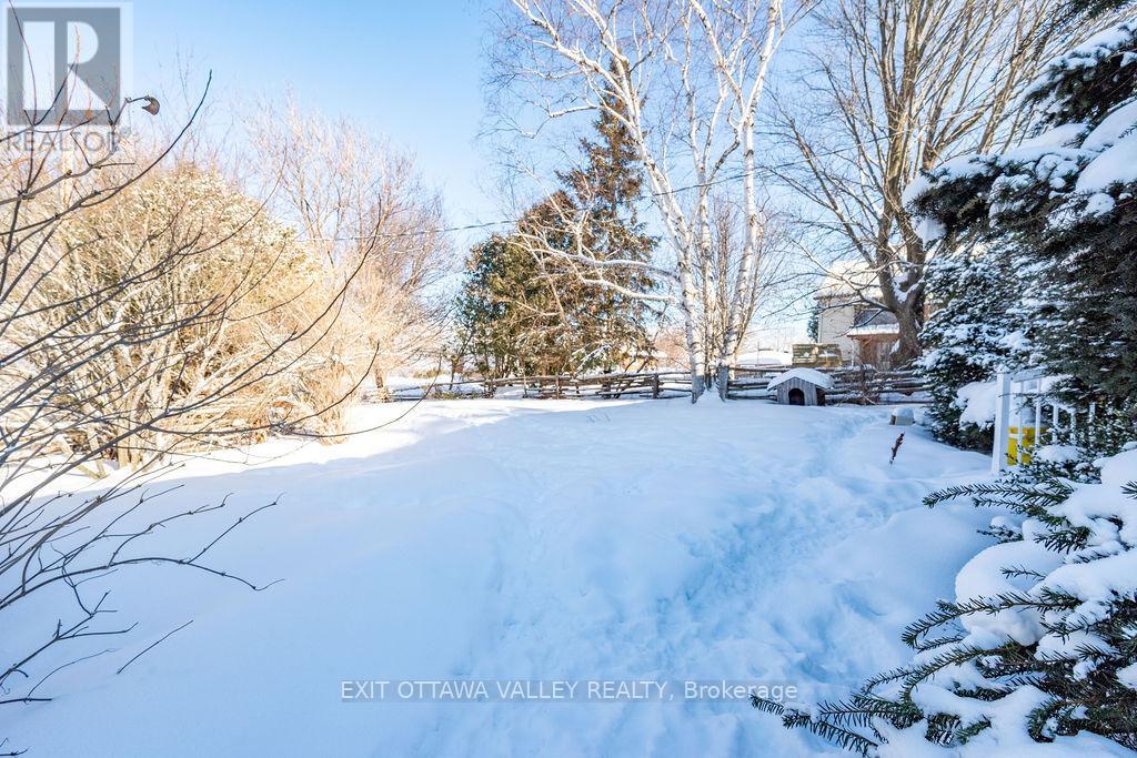 504 Estelle Street, Pembroke, Ontario  K8A 3G8 - Photo 20 - X12772942