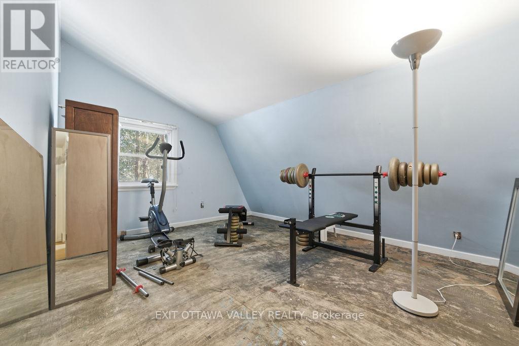 504 Estelle Street, Pembroke, Ontario  K8A 3G8 - Photo 31 - X12772942